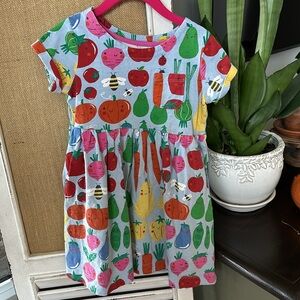 Girls dress size 4-5